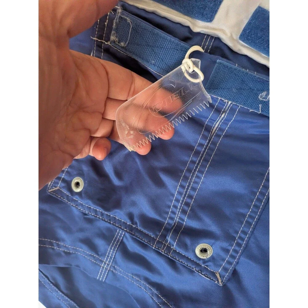 Vintage O'Neill Boardshorts Blue White Cargo Pockets Shiny Surf Wax Comb Size 34